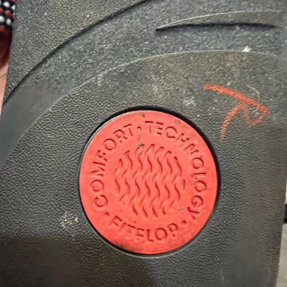 Fitflops with red white and blue strap size 10 - Picture 7 of 8